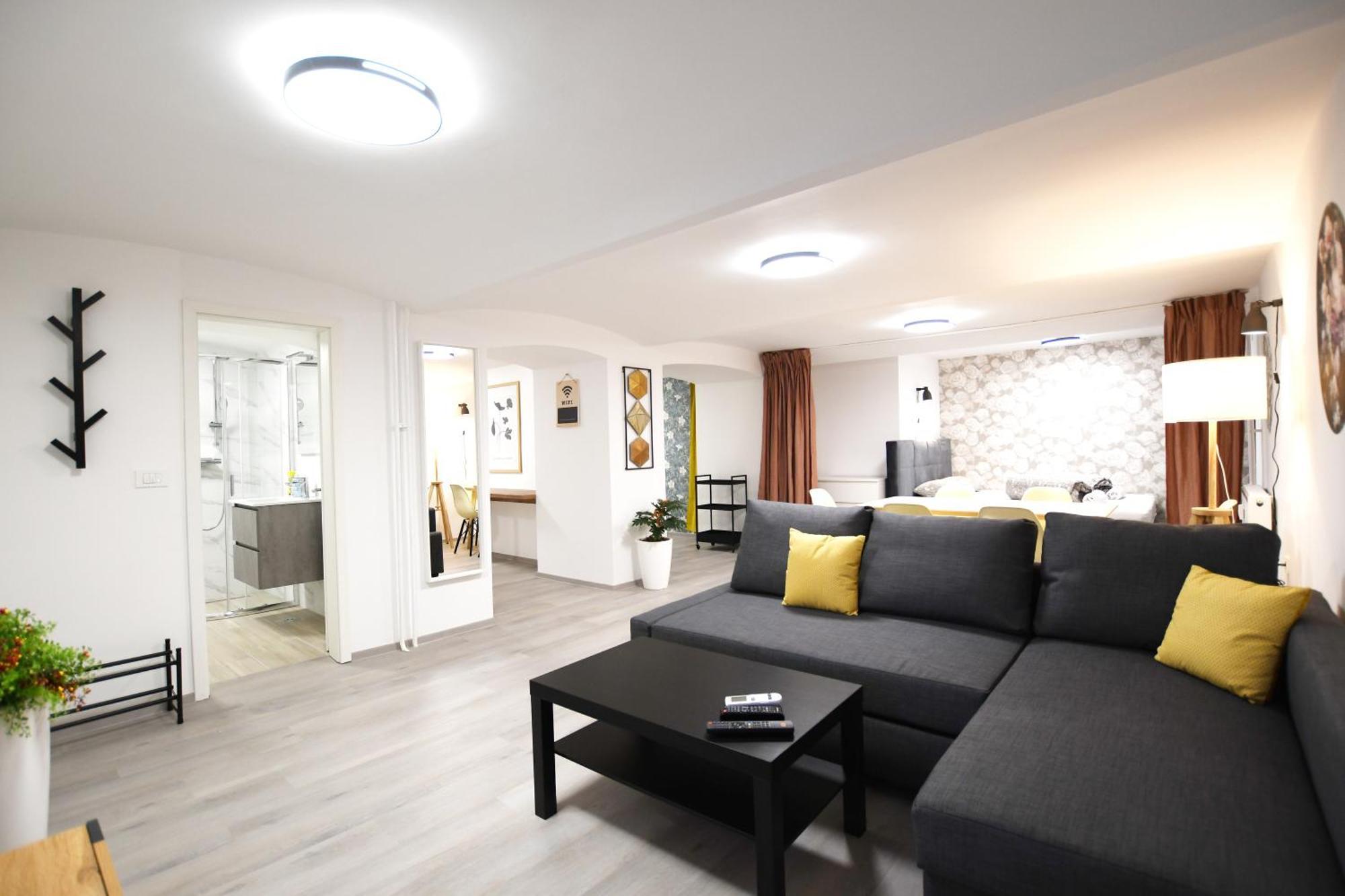 The Maze Apartment Любляна Экстерьер фото