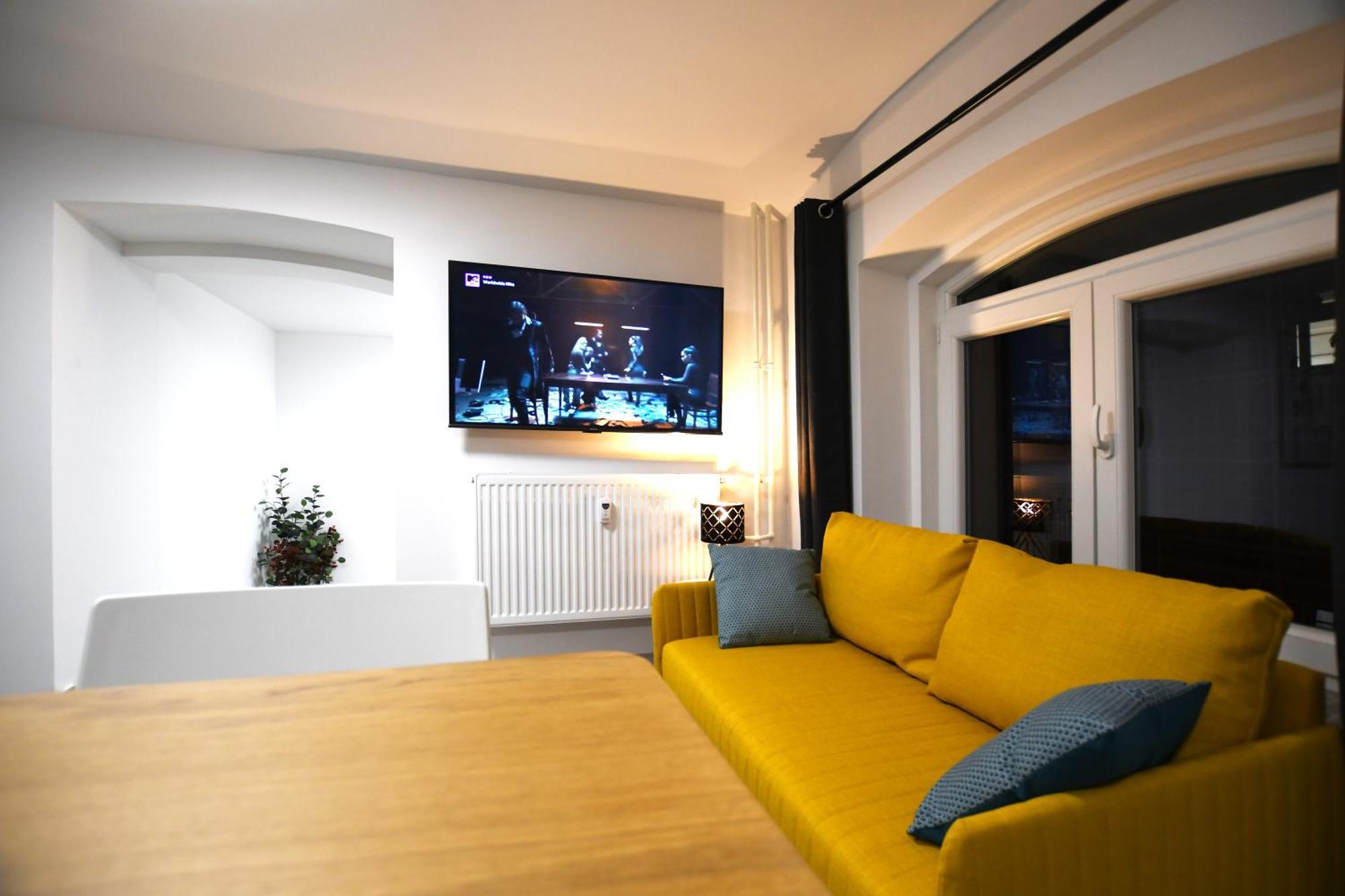 The Maze Apartment Любляна Экстерьер фото