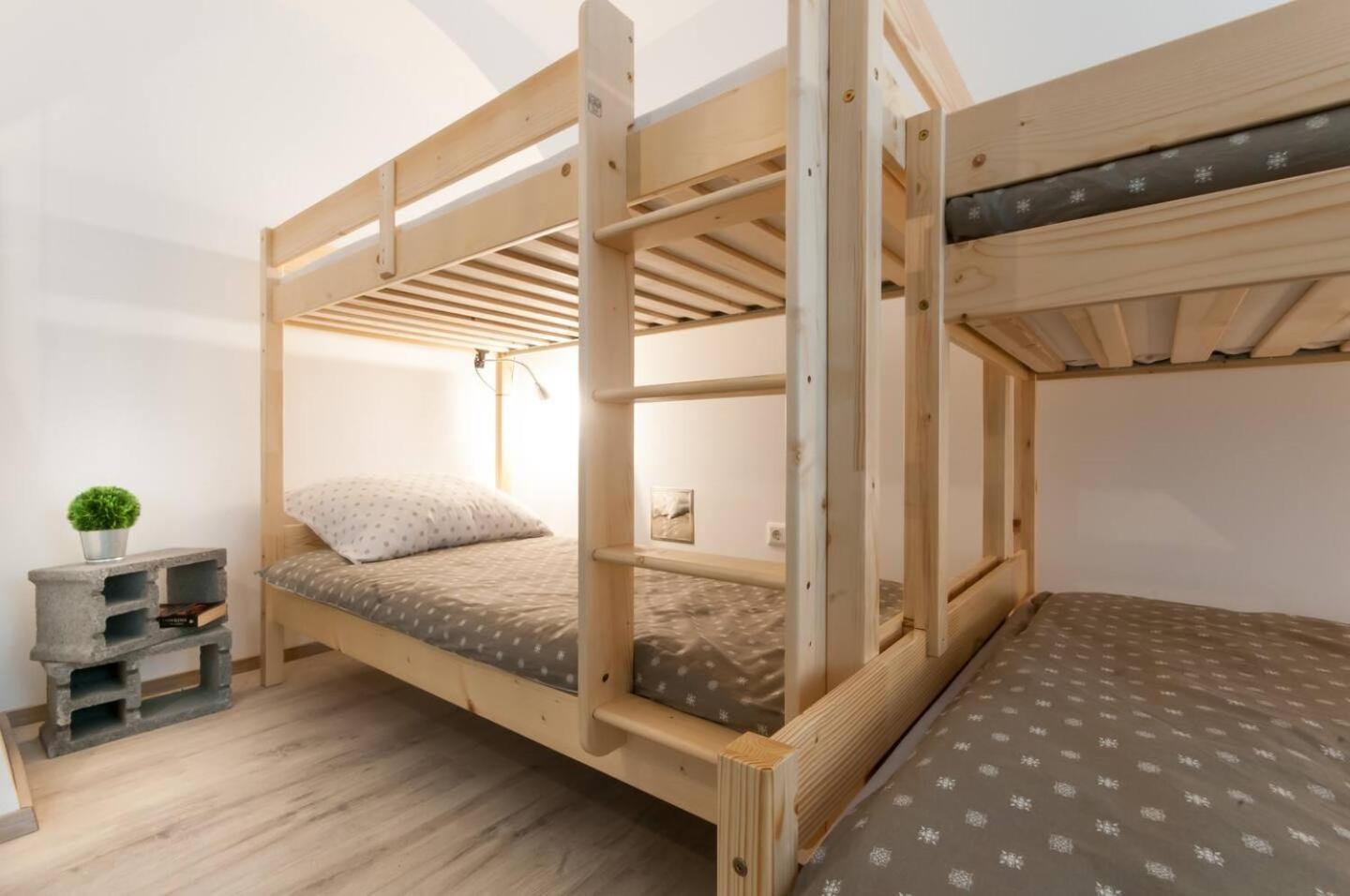 The Maze Apartment Любляна Номер фото