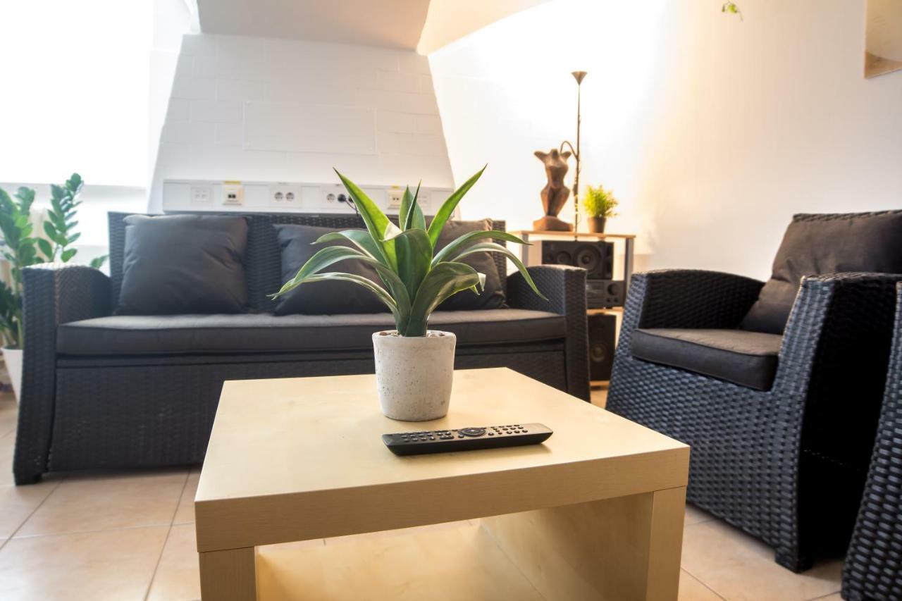 The Maze Apartment Любляна Экстерьер фото